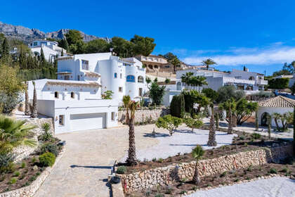 Cluster house for sale in Altea la Vella, Alicante. 