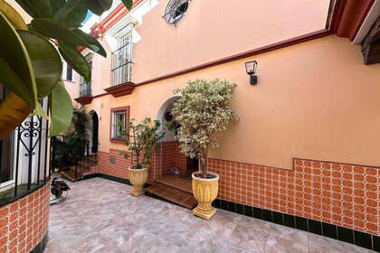 House for sale in Estepona, Málaga. 