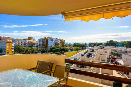 Apartment for sale in Punta Prima, Alicante. 