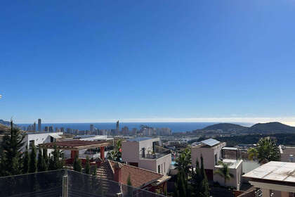 Cluster house for sale in Finestrat, Alicante. 