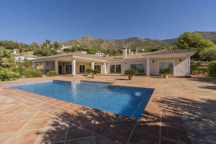 Cluster house for sale in Valtocado (Mijas), Málaga. 