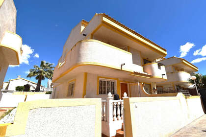 House for sale in Los Altos, Torrevieja, Alicante. 