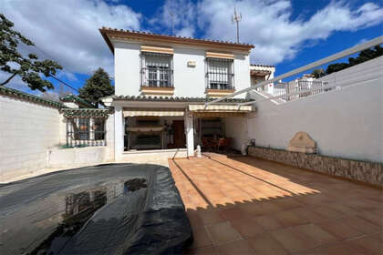 House for sale in Nueva andalucia, Málaga. 
