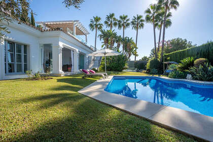 Cluster house for sale in Sierra Blanca, Marbella, Málaga. 