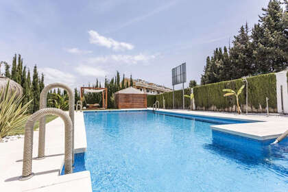 Apartment for sale in Nueva andalucia, Málaga. 