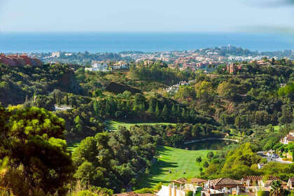 Apartment for sale in Benahavís, Málaga. 