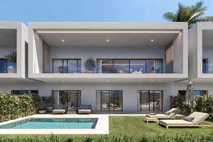 House for sale in Casares, Málaga. 