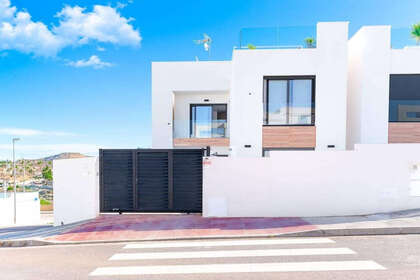 Cluster house for sale in Benijófar, Alicante. 