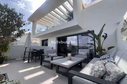 Apartment for sale in Mijas Costa, Málaga. 