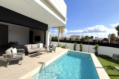 Apartment for sale in Pilar de la Horadada, Alicante. 