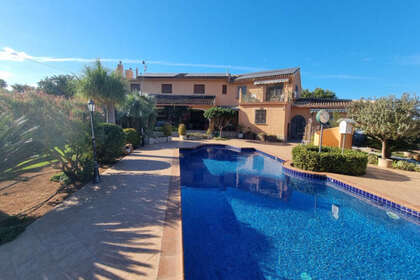 Cluster house for sale in Pedreguer, Alicante. 