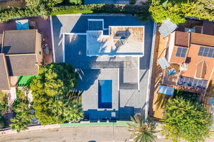 Cluster house for sale in Campoamor, Alicante/Alacant. 