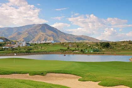 Plot for sale in Valle Romano, Málaga. 