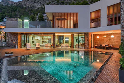 Cluster house for sale in Altea Hills, Alicante. 