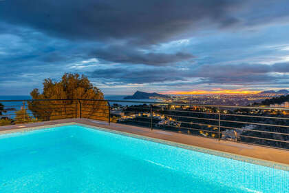 Cluster house for sale in Altea Hills, Alicante. 