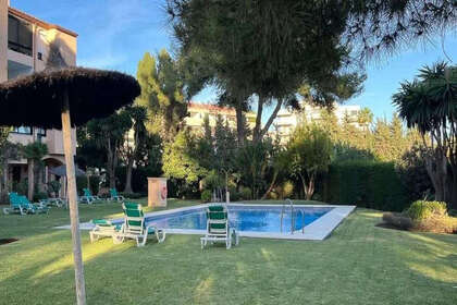Apartment for sale in Nueva andalucia, Málaga. 