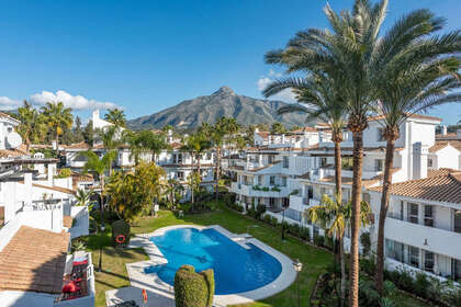 Apartment for sale in Nueva andalucia, Málaga. 