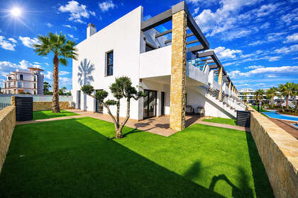 Apartment for sale in Punta Prima, Alicante. 