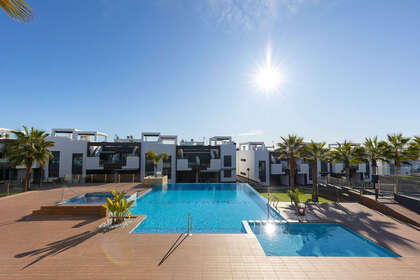 Apartment for sale in Punta Prima, Alicante. 