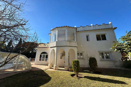 Cluster house for sale in Marbella, Málaga. 