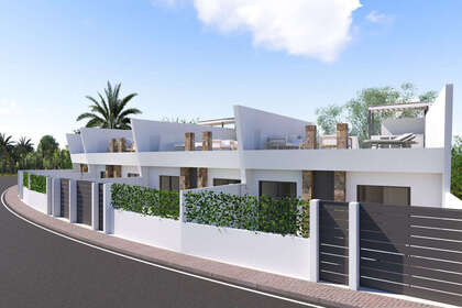 Cluster house for sale in Torre Pacheco, Murcia. 
