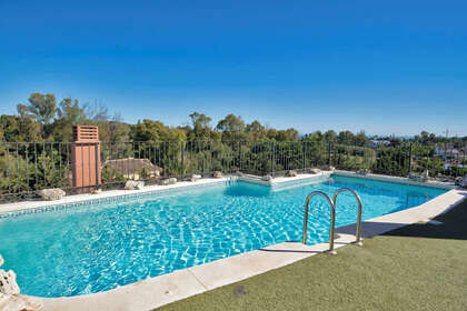 Apartment for sale in Guadalmina, Málaga. 