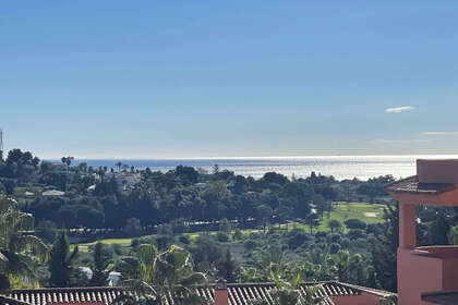 Apartamento venta en Benahavís, Málaga. 