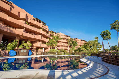 Apartamento venta en Estepona, Málaga. 