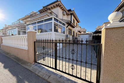 Cluster house for sale in Orihuela-Costa, Alicante. 