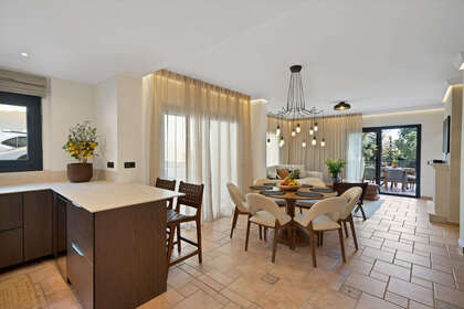 Chalet Adosado venta en Calahonda, Mijas, Málaga. 