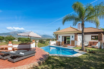 Chalet Adosado venta en La Cala Golf, Mijas, Málaga. 