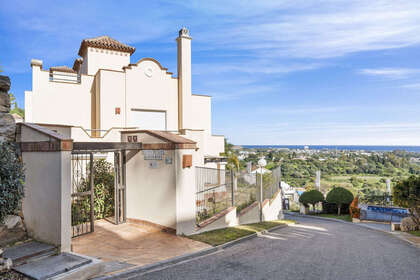 Apartamento venta en Puerto de la Torre, Málaga. 