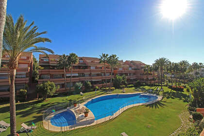 Apartment for sale in Puerto Banús, Málaga. 