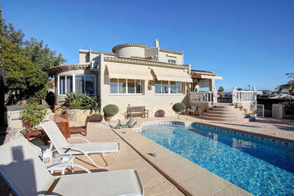 Cluster house for sale in Calpe/Calp, Alicante. 