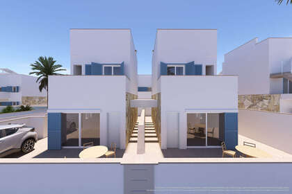 House for sale in Torre de la Horadada, Alicante. 