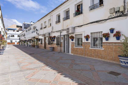 Apartment for sale in Los Boliches, Fuengirola, Málaga. 