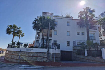 Apartamento venda em Calahonda, Mijas, Málaga. 