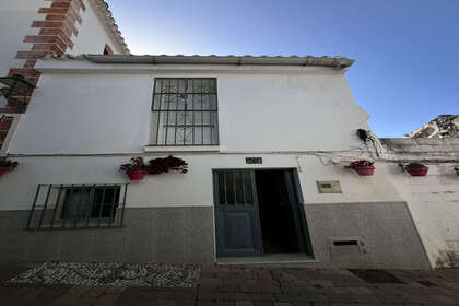 House for sale in Estepona, Málaga. 