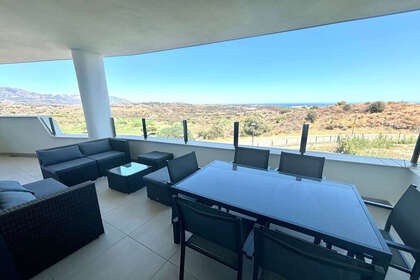 Apartment for sale in Cala Del Moral, La, Málaga. 
