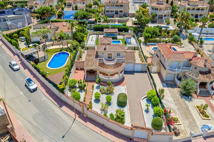 Cluster house for sale in Algorfa, Alicante. 