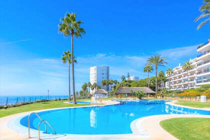 Apartment for sale in Calahonda, Mijas, Málaga. 