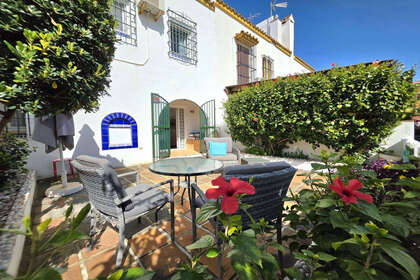 House for sale in Casares, Málaga. 