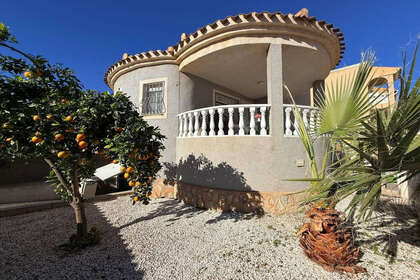 Cluster house for sale in Orihuela-Costa, Alicante. 