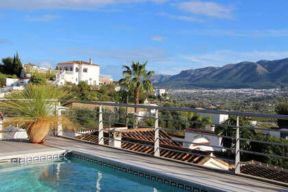 Cluster house for sale in Coín, Málaga. 