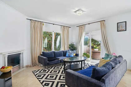 Apartment for sale in Nueva andalucia, Málaga. 