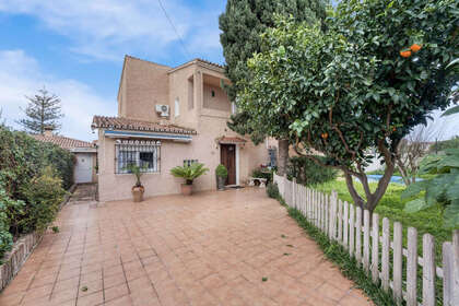 Cluster house for sale in Málaga. 