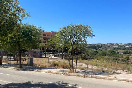 Plot for sale in Los Pacos, Fuengirola, Málaga. 