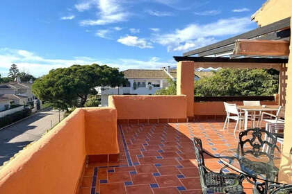 Apartment for sale in Estepona, Málaga. 