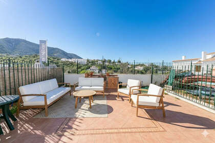 Apartment for sale in Torreblanca, Fuengirola, Málaga. 