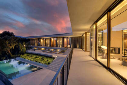 Cluster house for sale in Benahavís, Málaga. 